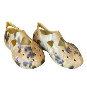 Crocs Unisex Crocs x Dingyun Zhang Diffuser Clogs Desert Grass M7 W9 Gorpcore